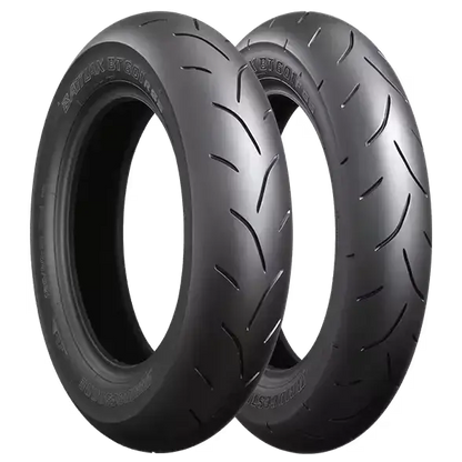 Pneus moto Bridgestone Racing Battlax BT601 SS en caoutchouc noir à motif agressif